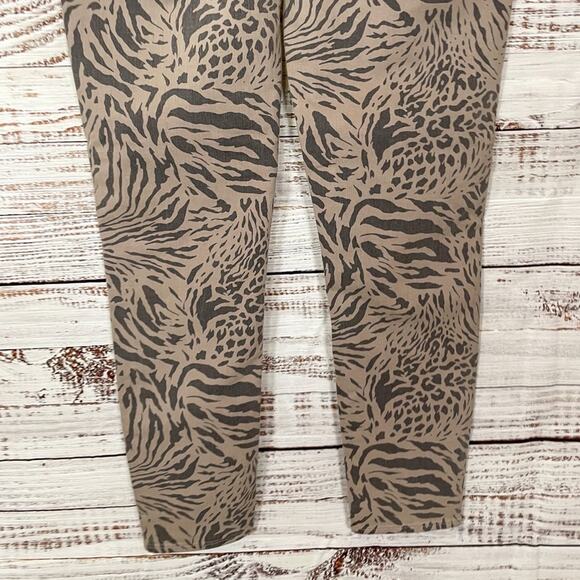 NEW with Tags, Articles of Society Heather Tiger Print Jean, Size 28, MSRP $78 - Picture 8 of 12